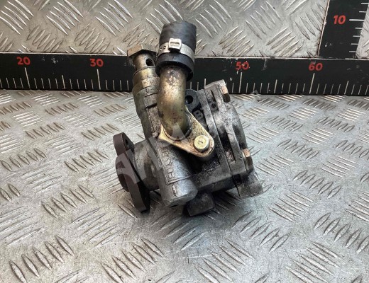 Насос гидроусилителя руля Volkswagen Passat B5 (3B) 1996-2000  Volkswagen Passat Passat B5 (3B) 1996-2000