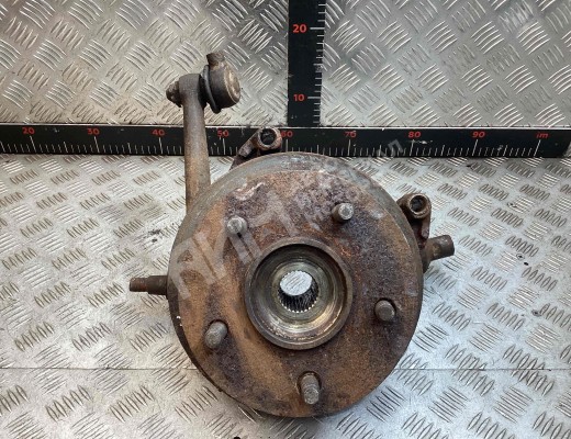 Ступица передняя правая Mercedes МВ100 (W631) 1981-1996  Mercedes 100 МВ100 (W631) 1981-1996
