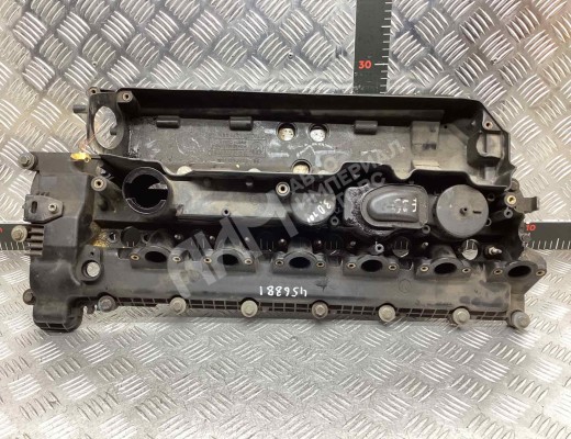 Клапанная крышка BMW 5-Series (E39) 2000-2004 рестайлинг  BMW 5-Series 5-Series (E39) 2000-2004 рестайлинг