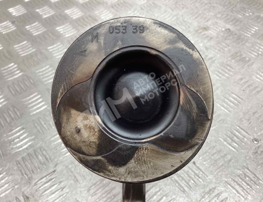 Поршень Renault Megane II 2002-2006  Renault Megane Megane II 2002-2006