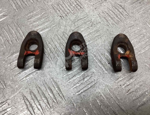 Скоба (кронштейн) крепления форсунки Renault Megane II 2002-2006  Renault Megane Megane II 2002-2006