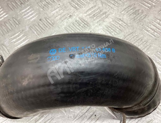 Патрубок интеркулера Volkswagen Golf IV (1J) 1997-2004  Volkswagen Golf Golf IV (1J) 1997-2004