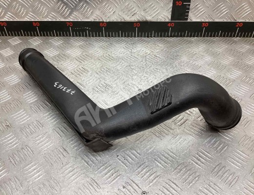 Патрубок интеркулера Volkswagen Golf IV (1J) 1997-2004  Volkswagen Golf Golf IV (1J) 1997-2004