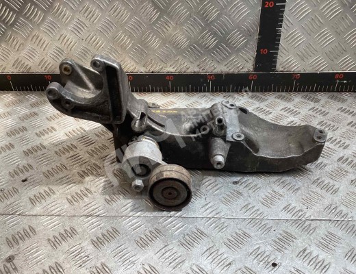 Кронштейн генератора Renault Laguna II (X74) 2001-2005  Renault Laguna Laguna II (X74) 2001-2005