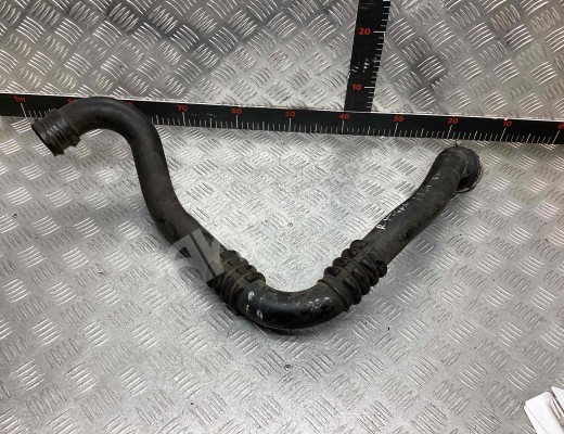 Патрубок интеркулера Renault Megane I 1995-2002  Renault Megane Megane I 1995-2002