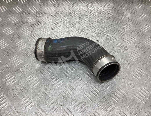Патрубок интеркулера Volkswagen Tiguan I (5N) 2006-2016  Volkswagen Tiguan Tiguan I (5N) 2006-2016