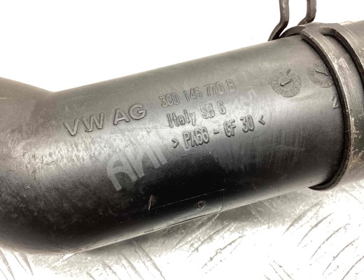 Патрубок интеркулера Volkswagen Passat B6 (3C) 2005-2010  Volkswagen Passat Passat B6 (3C) 2005-2010