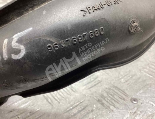 Патрубок интеркулера Peugeot 406 1995-2004  Peugeot 406 406 1995-2004
