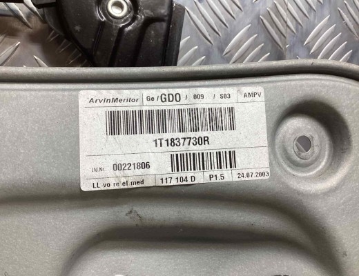 Стеклоподъемник передний правый Volkswagen Touran I (1T) 2003-2006  Volkswagen Touran Touran I (1T) 2003-2006