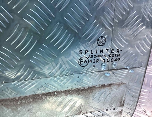 Стекло двери передней левой Chrysler Voyager IV (RG) 2001-2008  Chrysler Voyager Voyager IV (RG) 2001-2008