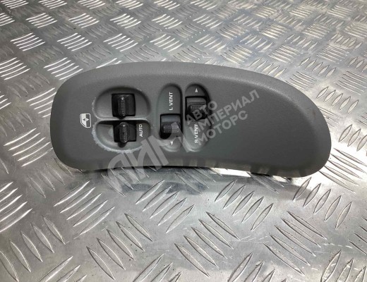 Блок управления стеклоподъемниками Chrysler Voyager IV (RG) 2001-2008  Chrysler Voyager Voyager IV (RG) 2001-2008
