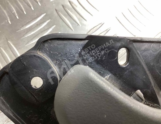 Ручка внутренняя передняя левая Chrysler Voyager IV (RG) 2001-2008  Chrysler Voyager Voyager IV (RG) 2001-2008