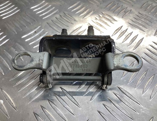 Петля крышки багажника Volvo V50 (MW) 2003-2007  Volvo V50 V50 (MW) 2003-2007