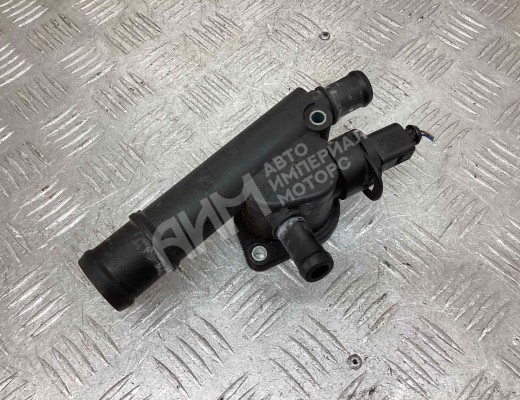 Фланец (тройник) системы охлаждения Seat Ibiza III (6L) 2002-2008  Seat Ibiza Ibiza III (6L) 2002-2008