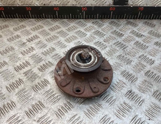 Ступица задняя Volkswagen Golf V (1K) 2004-2009  Volkswagen Golf Golf V (1K) 2004-2009
