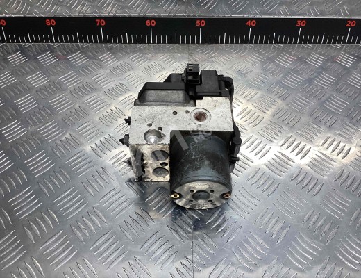 Блок ABS Audi A6 C5 (4B) 1997-2001  Audi A6 A6 C5 (4B) 1997-2001