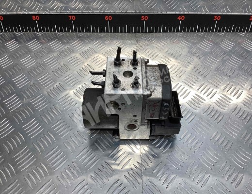 Блок ABS Audi A6 C5 (4B) 1997-2001  Audi A6 A6 C5 (4B) 1997-2001