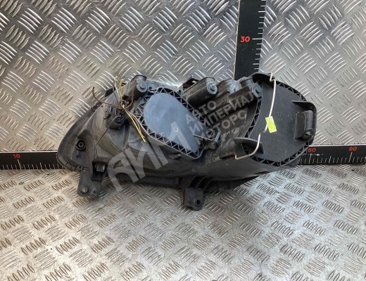 Фара правая Volkswagen Caddy III (2K) 2004-2010  Volkswagen Caddy Caddy III (2K) 2004-2010