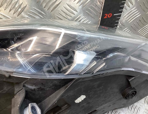 Фара правая Volkswagen Passat B6 (3C) 2005-2010  Volkswagen Passat Passat B6 (3C) 2005-2010