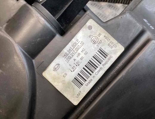 Фара правая Volkswagen Golf V (1K) 2004-2009  Volkswagen Golf Golf V (1K) 2004-2009