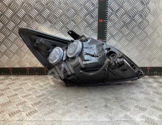 Фара левая Ford Focus II 2008-2011 рестайлинг  Ford Focus Focus II 2008-2011 рестайлинг