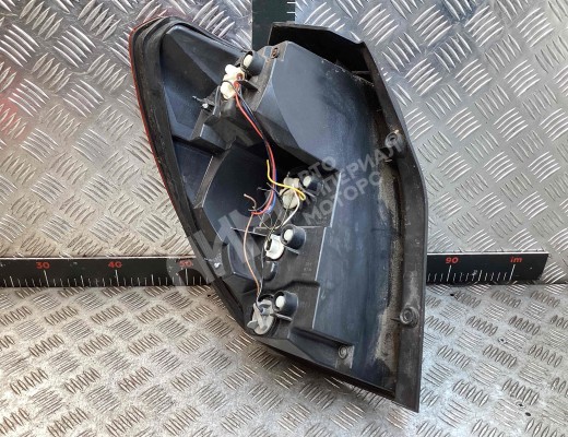 Фонарь задний правый Chevrolet Captiva I (C100) 2006-2011  Chevrolet Captiva Captiva I (C100) 2006-2011