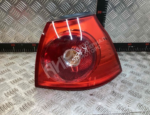 Фонарь задний правый Volkswagen Golf V (1K) 2004-2009  Volkswagen Golf Golf V (1K) 2004-2009