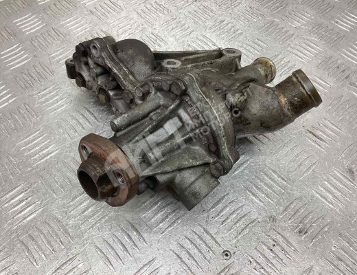 Помпа Audi 80 B4 (8C) 1991-1995  Audi 80 80 B4 (8C) 1991-1995