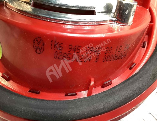 Фонарь крышки багажника правый Volkswagen Golf V (1K) 2004-2009  Volkswagen Golf Golf V (1K) 2004-2009