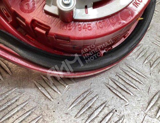 Фонарь крышки багажника левый Volkswagen Golf V (1K) 2004-2009  Volkswagen Golf Golf V (1K) 2004-2009