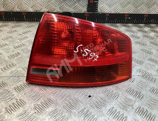 Фонарь задний правый Audi A4 B7 (8EC, 8ED) 2004-2008  Audi A4 A4 B7 (8EC, 8ED) 2004-2008