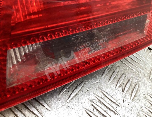 Фонарь крышки багажника правый Audi A3 II (8P) 2005-2008 рестайлинг  Audi A3 A3 II (8P) 2005-2008 рестайлинг