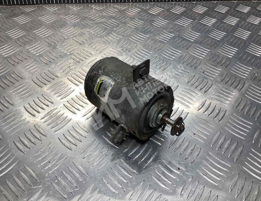 Вентилятор радиатора Volkswagen Passat B3 1988-1993  Volkswagen Passat Passat B3 1988-1993