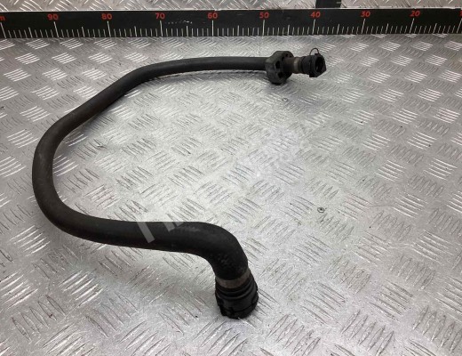 Патрубок (трубопровод, шланг) BMW 7-Series (E65/66) 2001-2008  BMW 7-Series 7-Series (E65/66) 2001-2008
