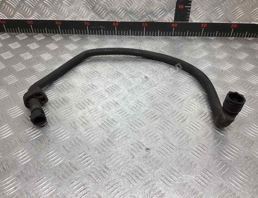 Патрубок (трубопровод, шланг) BMW 7-Series (E65/66) 2001-2008  BMW 7-Series 7-Series (E65/66) 2001-2008
