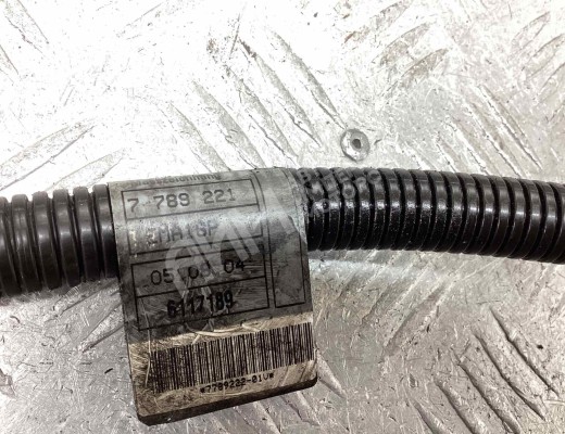 Силовой провод аккумулятора BMW 7-Series (E65/66) 2001-2008  BMW 7-Series 7-Series (E65/66) 2001-2008