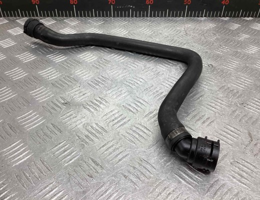 Патрубок (трубопровод, шланг) BMW 7-Series (E65/66) 2001-2008  BMW 7-Series 7-Series (E65/66) 2001-2008
