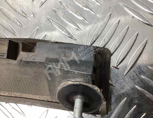 Кнопка открытия багажника Opel Astra H 2004-2007  Opel Astra Astra H 2004-2007