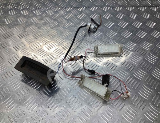 Кнопка открытия багажника Opel Astra H 2004-2007  Opel Astra Astra H 2004-2007
