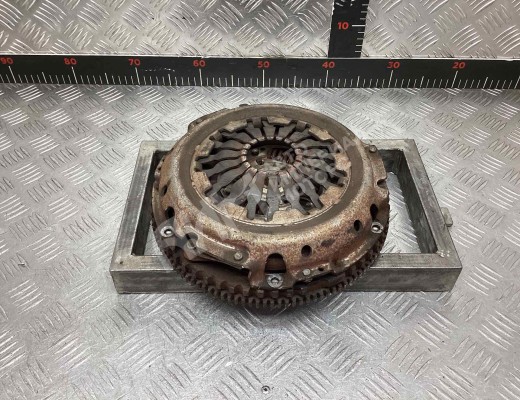 Комплект сцепления Renault Scenic II (JM) 2003-2006  Renault Scenic Scenic II (JM) 2003-2006