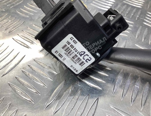 Переключатель поворотов Volkswagen Caddy III (2K) 2004-2010  Volkswagen Caddy Caddy III (2K) 2004-2010