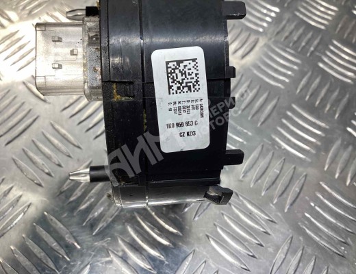 Шлейф руля Volkswagen Caddy III (2K) 2004-2010  Volkswagen Caddy Caddy III (2K) 2004-2010