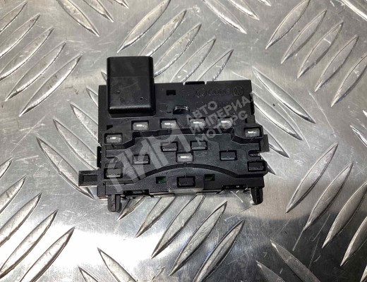 Датчик угла поворота руля Volkswagen Caddy III (2K) 2004-2010  Volkswagen Caddy Caddy III (2K) 2004-2010