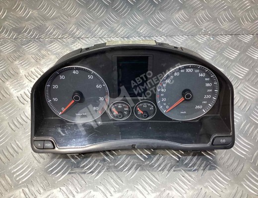 Щиток приборов (приборная панель) Volkswagen Golf V (1K) 2004-2009  Volkswagen Golf Golf V (1K) 2004-2009