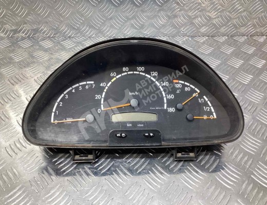 Щиток приборов (приборная панель) Mercedes Sprinter I (W901-905) 1995-2006  Mercedes Sprinter Sprinter I (W901-905) 1995-2006