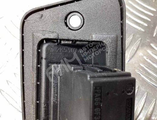 Выключатель концевой (концевик) Volkswagen Caddy III (2K) 2010-2015 рестайлинг  Volkswagen Caddy Caddy III (2K) 2010-2015 рестайлинг