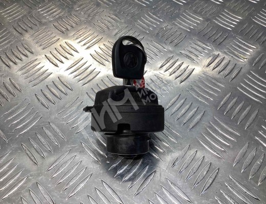 Пробка топливного бака Volkswagen Golf V (1K) 2004-2009  Volkswagen Golf Golf V (1K) 2004-2009