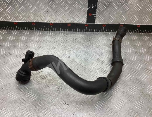 Патрубок радиатора Volkswagen Fox (5Z) 2003-2011  Volkswagen Fox Fox (5Z) 2003-2011