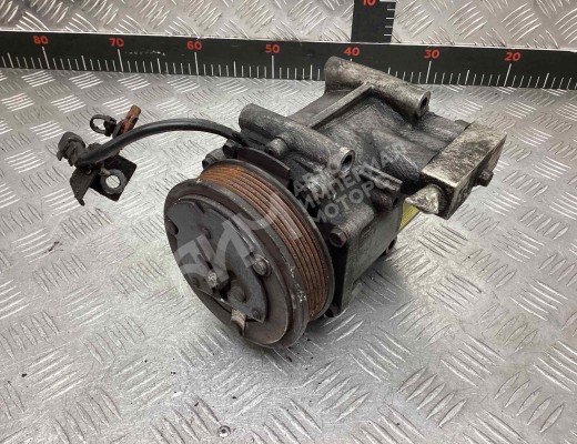 Компрессор кондиционера Ford Fiesta VI 2008-2018  Ford Fiesta Fiesta VI 2008-2018