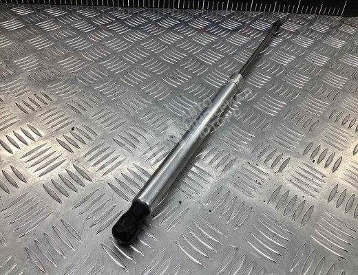 Амортизатор крышки багажника (3-5 двери) Volkswagen Golf IV (1J) 1997-2004  Volkswagen Golf Golf IV (1J) 1997-2004